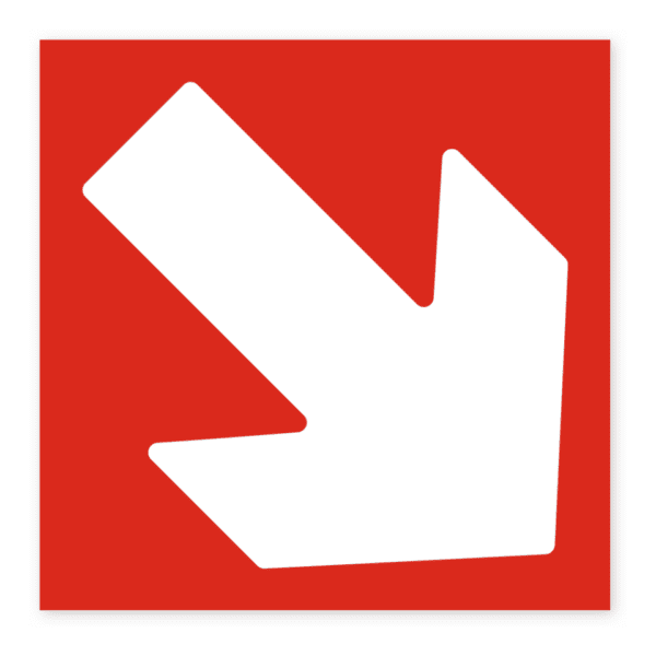 Riktningspil 45grader-skylten har storleken 148x148mm och tillverkas i materialet Dekal. Denna standardskylt kan anpassas så att du kan skapa din egen version av skylten.